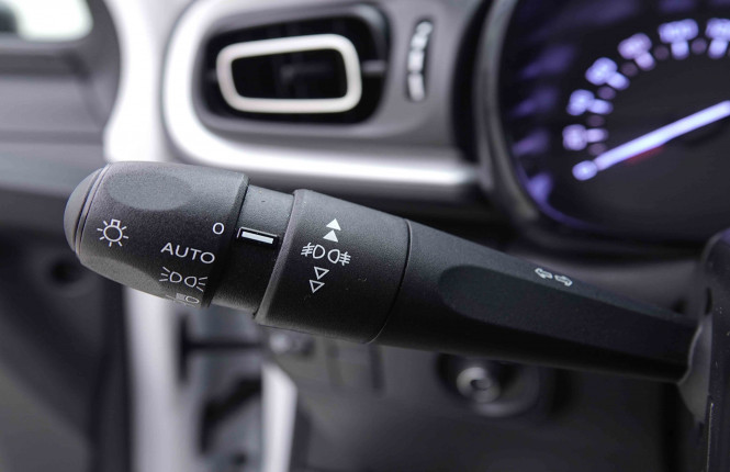 CITROEN_CITROEN_C3_2655388_13.jpg CITROEN_CITROEN_C3_2655388_13.jpg