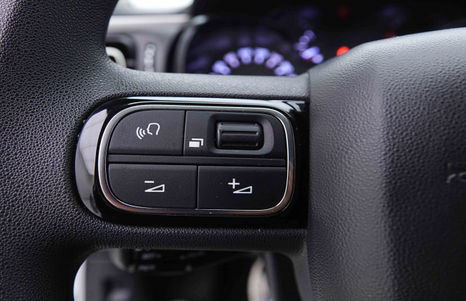 CITROEN_CITROEN_C3_2655388_15.jpg CITROEN_CITROEN_C3_2655388_15.jpg