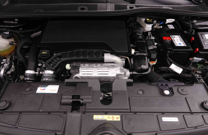 CITROEN_CITROEN_C4 X_2550576_23.jpg CITROEN_CITROEN_C4 X_2550576_23.jpg