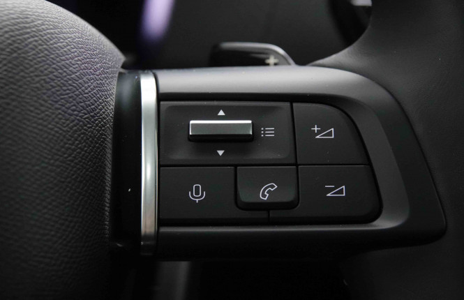 CITROEN_CITROEN_C4 X_2652110_21.jpg CITROEN_CITROEN_C4 X_2652110_21.jpg