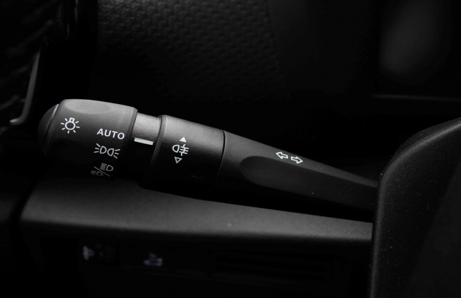 CITROEN_CITROEN_C4 X_2652703_15.jpg CITROEN_CITROEN_C4 X_2652703_15.jpg