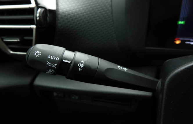 CITROEN_CITROEN_C4 X_2653787_16.jpg CITROEN_CITROEN_C4 X_2653787_16.jpg