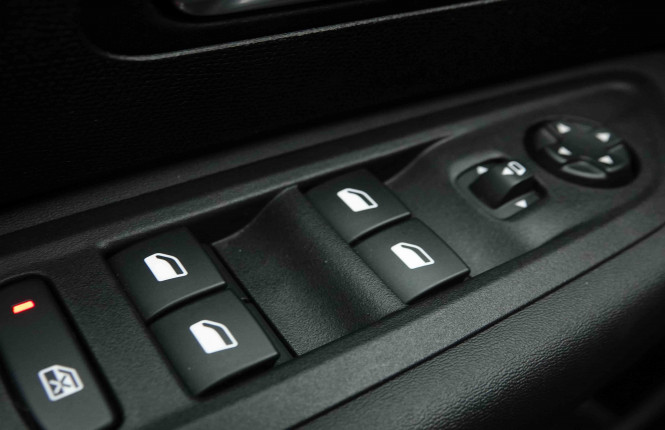 CITROEN_CITROEN_C4 X_2653789_19.jpg