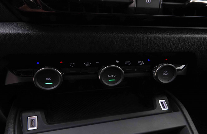 CITROEN_CITROEN_C4_2547503_13.jpg