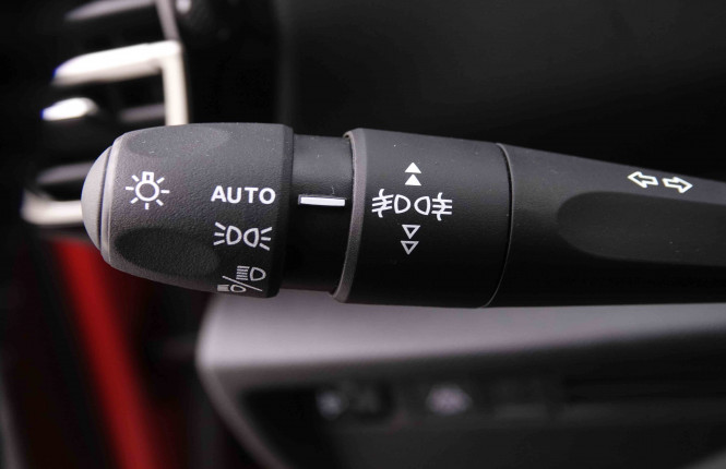 CITROEN_CITROEN_C4_2547503_15.jpg