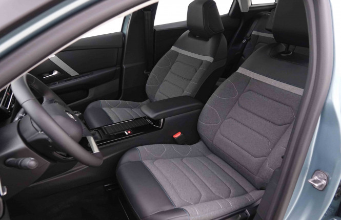 CITROEN_CITROEN_C4_2547573_6.jpg