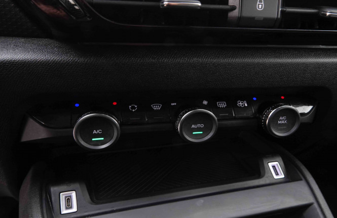 CITROEN_CITROEN_C4_2547581_12.jpg