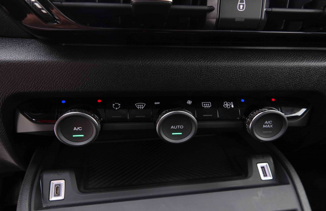 CITROEN_CITROEN_C4_2548494_14.jpg
