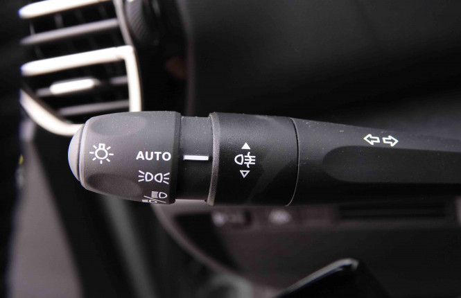 CITROEN_CITROEN_C4_2548672_15.jpg