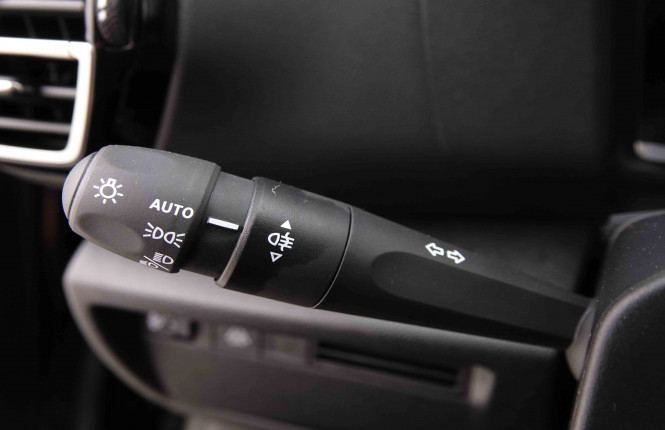 CITROEN_CITROEN_C4_2548971_16.jpg