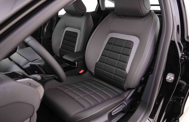 CITROEN_CITROEN_C4_2548971_6.jpg