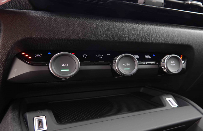 CITROEN_CITROEN_C4_2548983_14.jpg