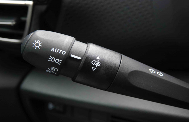 CITROEN_CITROEN_C4_2549640_17.jpg