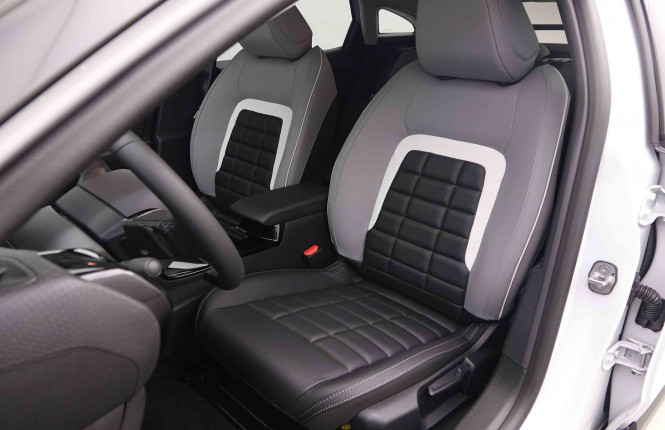 CITROEN_CITROEN_C4_2549640_6.jpg