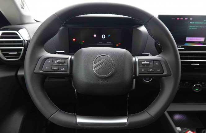 CITROEN_CITROEN_C4_2549643_8.jpg CITROEN_CITROEN_C4_2549643_8.jpg