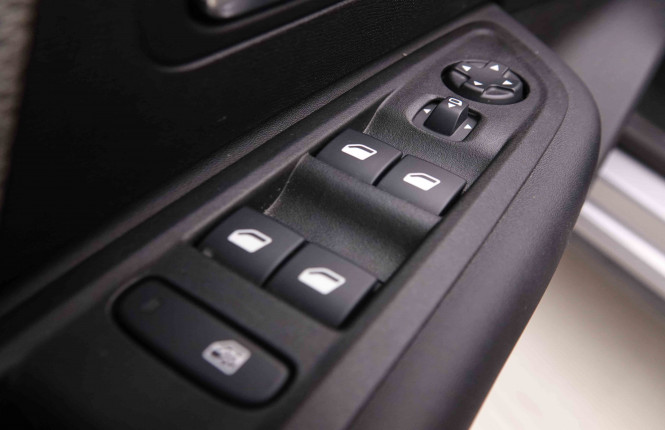 CITROEN_CITROEN_C4_2550051_21.jpg