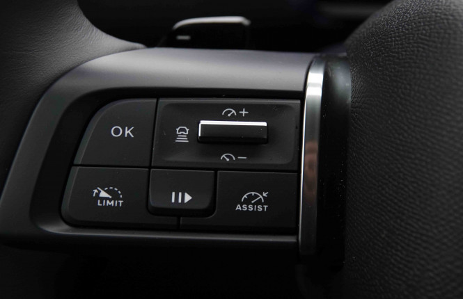 CITROEN_CITROEN_C4_2550580_18.jpg CITROEN_CITROEN_C4_2550580_18.jpg