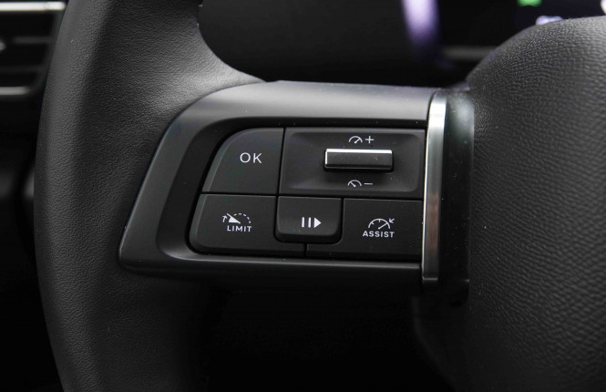 CITROEN_CITROEN_C4_2550936_18.jpg CITROEN_CITROEN_C4_2550936_18.jpg