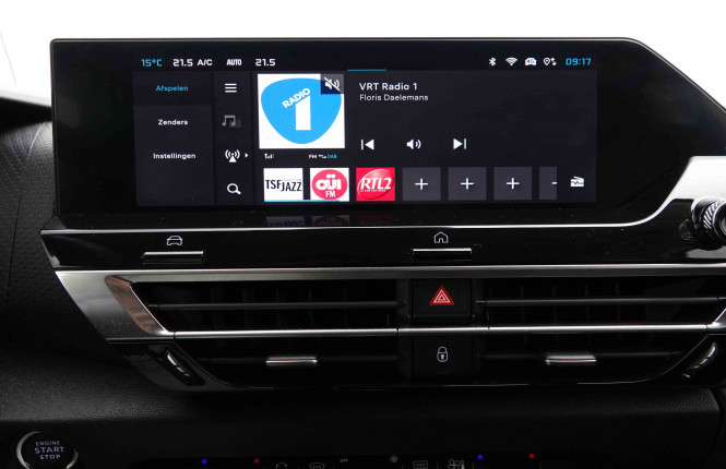 CITROEN_CITROEN_C4_2550943_10.jpg CITROEN_CITROEN_C4_2550943_10.jpg