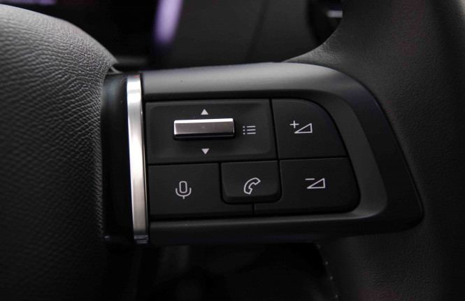 CITROEN_CITROEN_C4_2550945_19.jpg CITROEN_CITROEN_C4_2550945_19.jpg