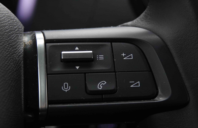 CITROEN_CITROEN_C4_2550955_19.jpg CITROEN_CITROEN_C4_2550955_19.jpg