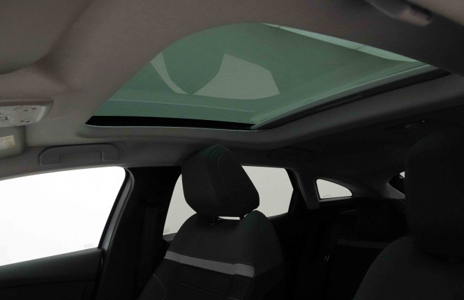 CITROEN_CITROEN_C4_2551412_8.jpg CITROEN_CITROEN_C4_2551412_8.jpg