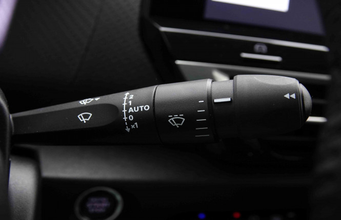 CITROEN_CITROEN_C4_2551413_18.jpg CITROEN_CITROEN_C4_2551413_18.jpg