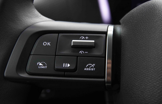 CITROEN_CITROEN_C4_2551413_19.jpg CITROEN_CITROEN_C4_2551413_19.jpg