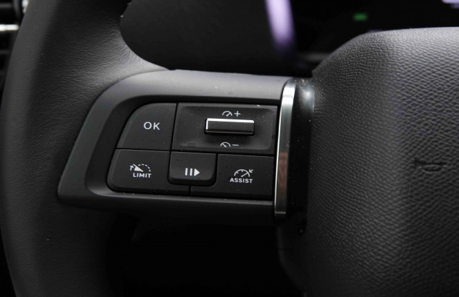 CITROEN_CITROEN_C4_2551413_42.jpg CITROEN_CITROEN_C4_2551413_42.jpg