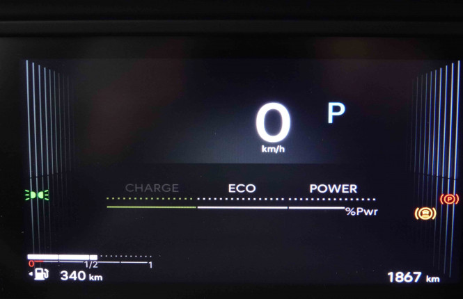 CITROEN_CITROEN_C4_2551423_14.jpg CITROEN_CITROEN_C4_2551423_14.jpg