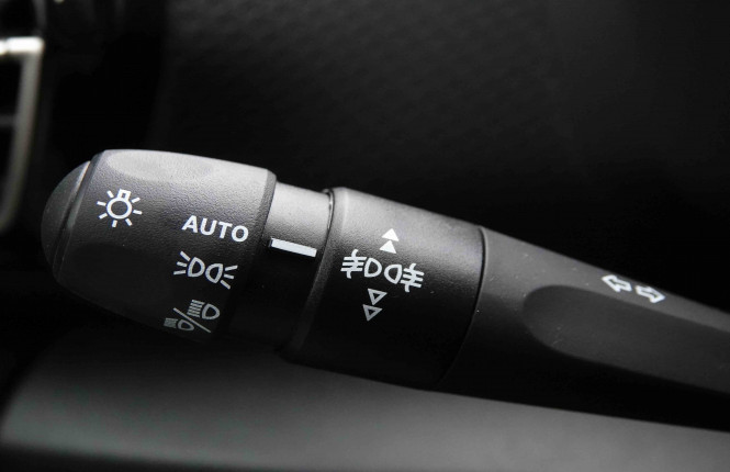 CITROEN_CITROEN_C4_2551423_15.jpg CITROEN_CITROEN_C4_2551423_15.jpg