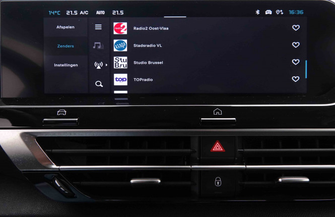 CITROEN_CITROEN_C4_2551424_11.jpg CITROEN_CITROEN_C4_2551424_11.jpg