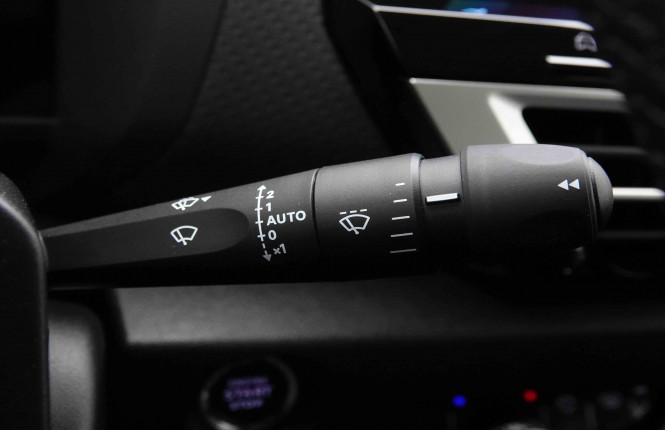 CITROEN_CITROEN_C4_2652041_17.jpg CITROEN_CITROEN_C4_2652041_17.jpg