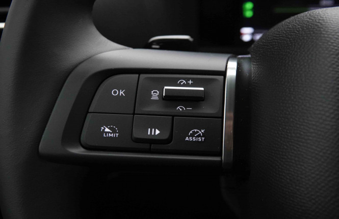 CITROEN_CITROEN_C4_2652041_18.jpg CITROEN_CITROEN_C4_2652041_18.jpg