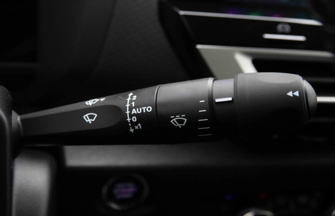 CITROEN_CITROEN_C4_2652308_17.jpg CITROEN_CITROEN_C4_2652308_17.jpg