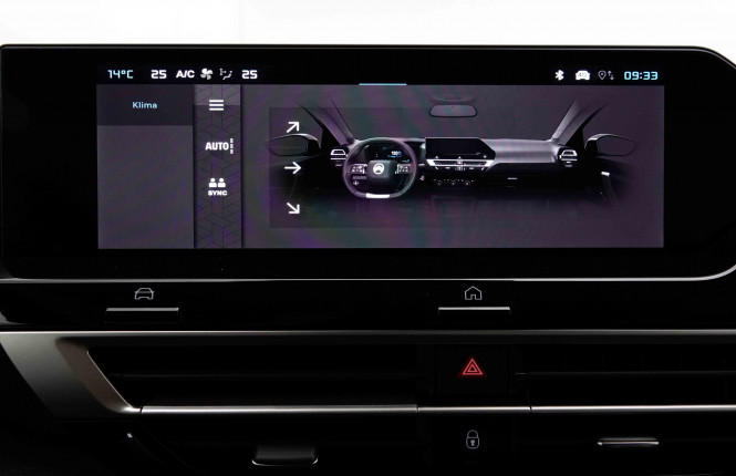 CITROEN_CITROEN_C4_2653171_12.jpg CITROEN_CITROEN_C4_2653171_12.jpg