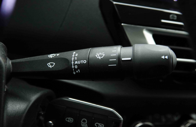 CITROEN_CITROEN_C4_2653653_17.jpg CITROEN_CITROEN_C4_2653653_17.jpg