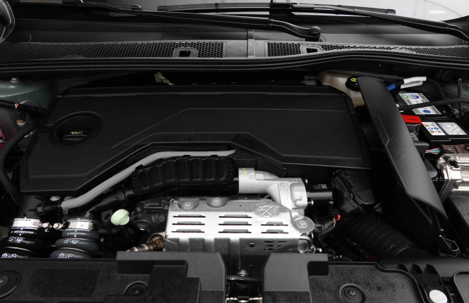 CITROEN_CITROEN_C4_2654237_22.jpg CITROEN_CITROEN_C4_2654237_22.jpg
