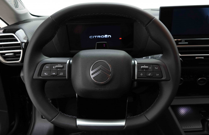 CITROEN_CITROEN_C4_2654243_8.jpg CITROEN_CITROEN_C4_2654243_8.jpg