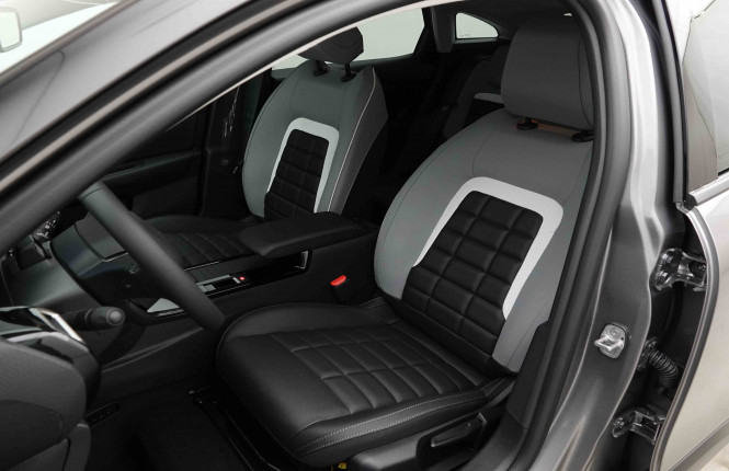 CITROEN_CITROEN_C4_2654469_6.jpg