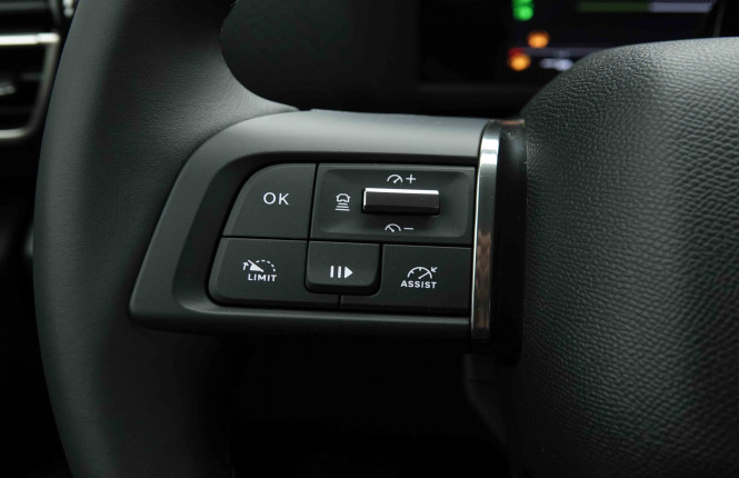 CITROEN_CITROEN_C4_2654472_17.jpg CITROEN_CITROEN_C4_2654472_17.jpg