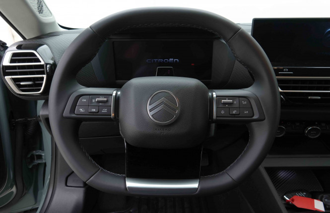 CITROEN_CITROEN_C4_2654660_8.jpg CITROEN_CITROEN_C4_2654660_8.jpg