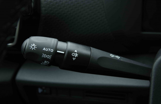 CITROEN_CITROEN_C4_2654662_15.jpg CITROEN_CITROEN_C4_2654662_15.jpg