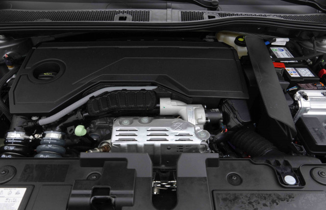 CITROEN_CITROEN_C4_2654663_21.jpg CITROEN_CITROEN_C4_2654663_21.jpg