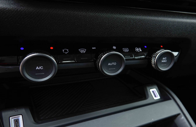 CITROEN_CITROEN_C4_2655104_14.jpg