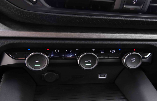 CITROEN_CITROEN_C5 X_2548196_12.jpg