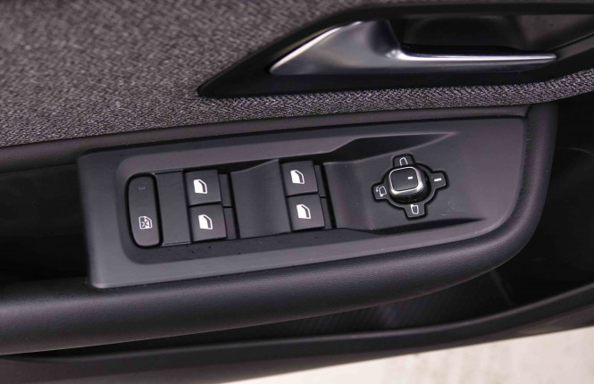CITROEN_CITROEN_C5 X_2548196_19.jpg