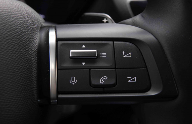 CITROEN_CITROEN_C5 X_2551709_18.jpg CITROEN_CITROEN_C5 X_2551709_18.jpg