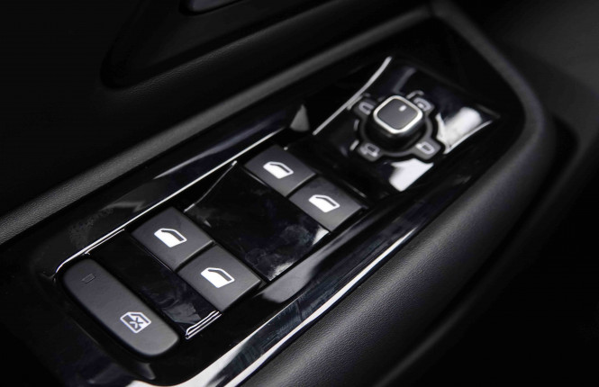 CITROEN_CITROEN_C5 X_2551709_19.jpg CITROEN_CITROEN_C5 X_2551709_19.jpg