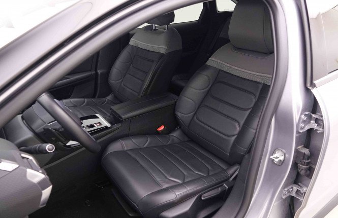 CITROEN_CITROEN_C5 X_2551709_6.jpg CITROEN_CITROEN_C5 X_2551709_6.jpg